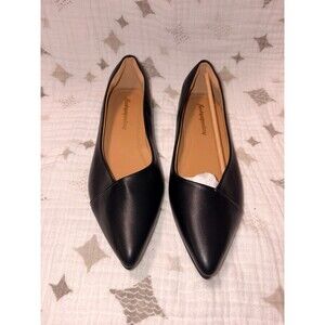 FUNKYMONKEY Women’s classic ballet flats slip on shoes black NWOT 9.5